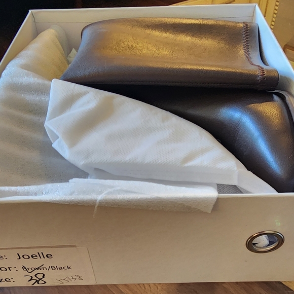 NWOT Joelle Knee Boots. A-1 - Picture 3 of 4